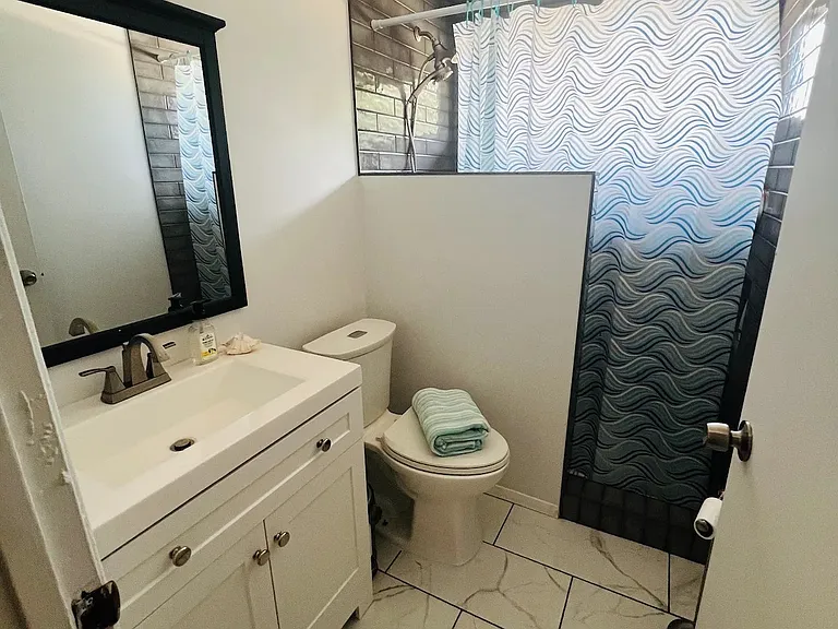 9107 Mobile Bay St #3 — Photo 6