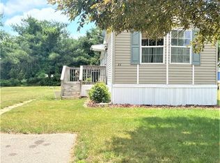 33 Circle Dr, North Windham, CT 06256