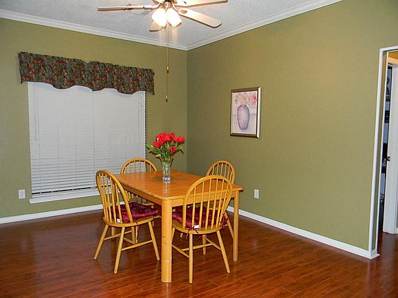 5th image of 9711 Arrowgrass Dr