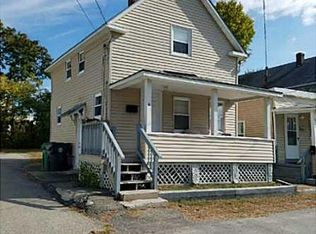 16 Hewett St, Warwick, RI 02889