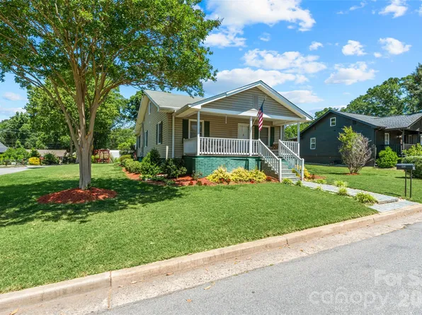 116 Live Oak Dr, Belmont, NC 28012