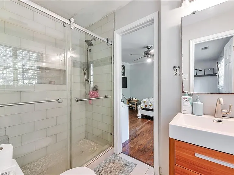 1651 Murdock Rd — Photo 16