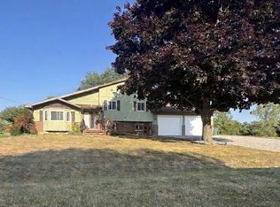 1578 McAlpine Dr, Mount Morris, MI 48458