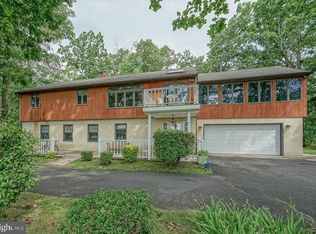 8 Grove St, Sewell, NJ 08080