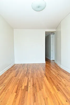 Rented by Bohemia Realty Group | media 9