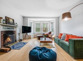 993 Memorial Dr APT 102, Cambridge, MA 02138