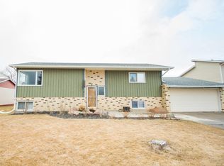 1926 Heritage Dr, Havre, MT 59501