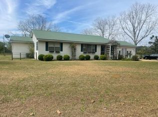 1715 N Garland Rd, Mckenzie, AL 36456