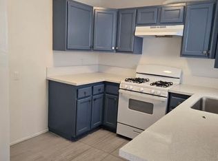 11426 215th St #11426A, Lakewood, CA 90715