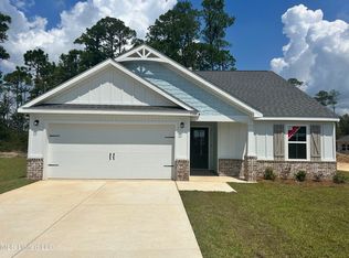 3308 Discovery Pl, Ocean Springs, MS 39564