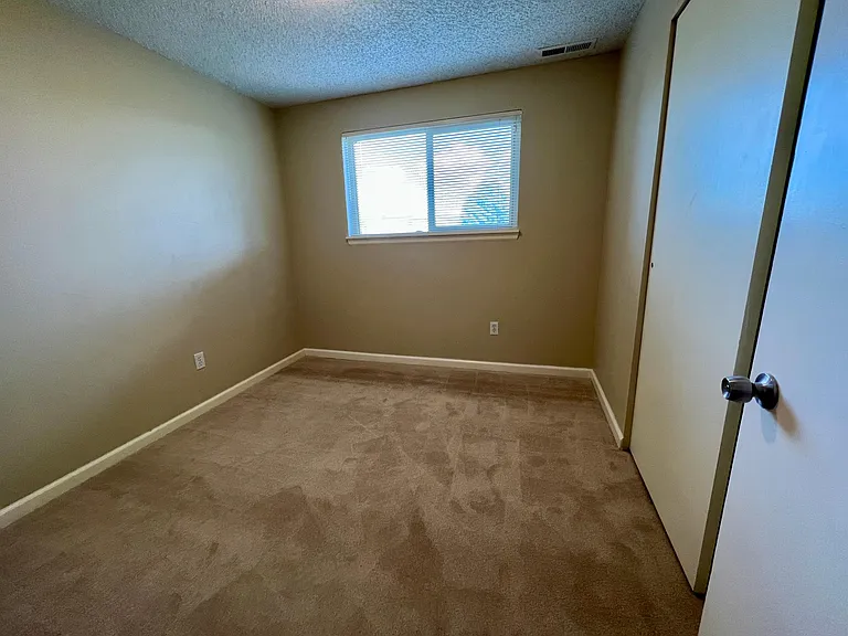 509 Santa Roza Dr #B — Photo 12