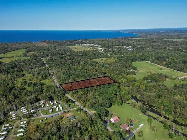 176 Ladd Rd #1, Mexico, NY 13114
