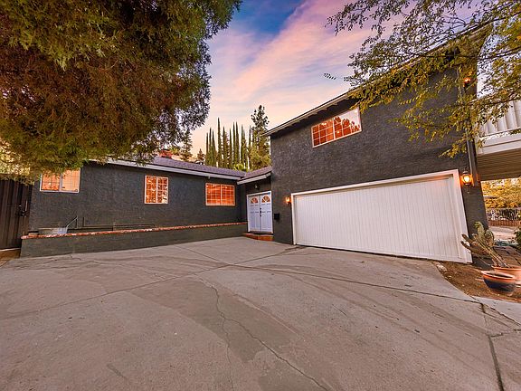 2nd image of 22247 De La Osa St