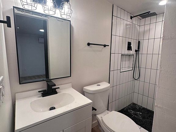 4th image of 550 Dameron Dr Unit A