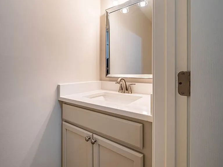 105 Stowe Pl #A — Photo 10