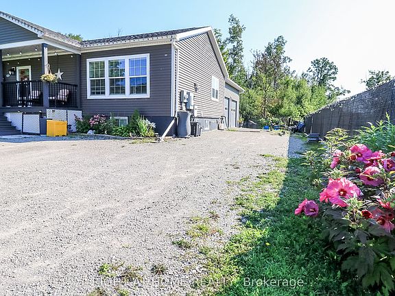 4th image of 13009 County Road 16 Dr