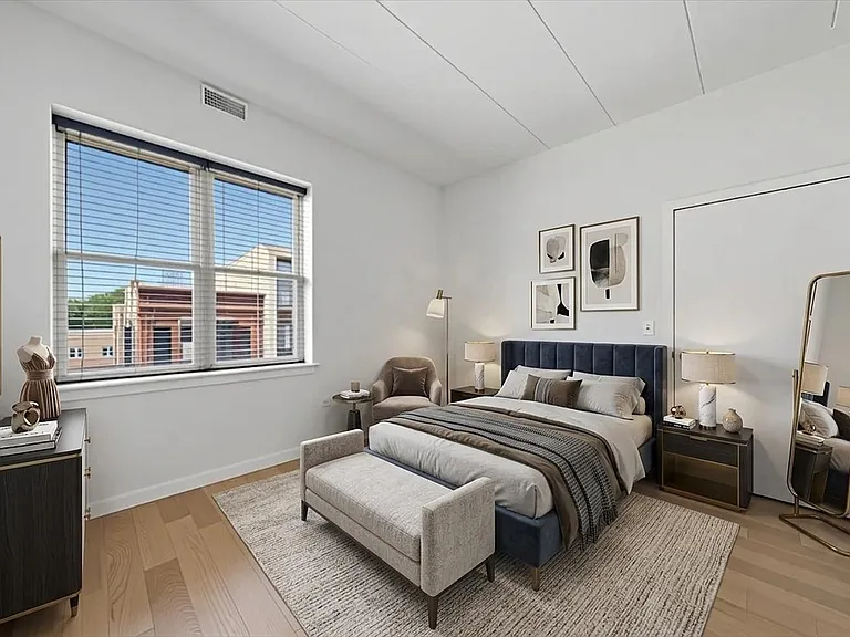 1155 W Madison St #507 — Photo 24