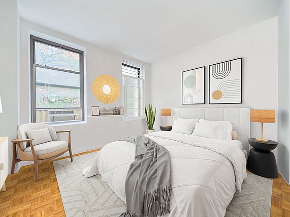 2nd image of 335 W 43rd St #2AA