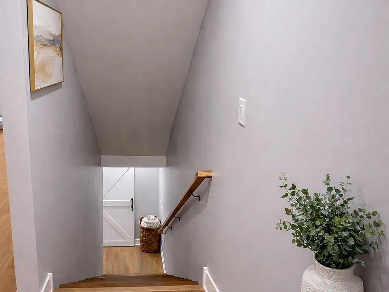 6649 S Woodlawn Ave #1 — Photo 8