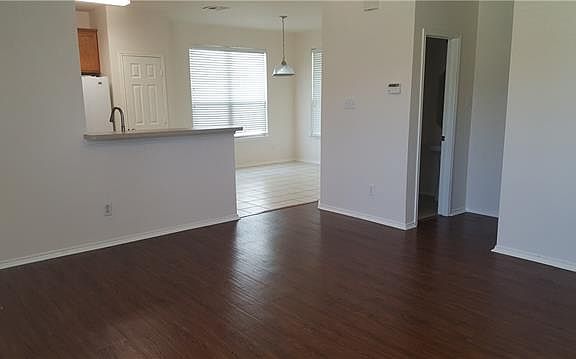 2nd image of 9924 Cherry Hill Ln
