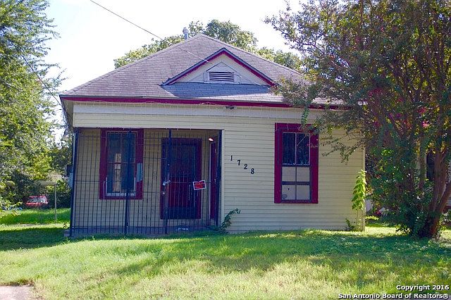 1st image of 1728 N CENTER