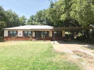 1124 Sheppard Rd, Burkburnett, TX 76354