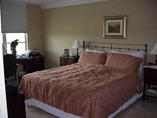 5th image of 5700 Collins Ave #10