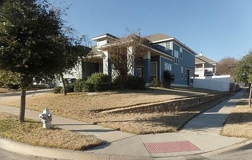 1st image of 5057 Holliday Dr