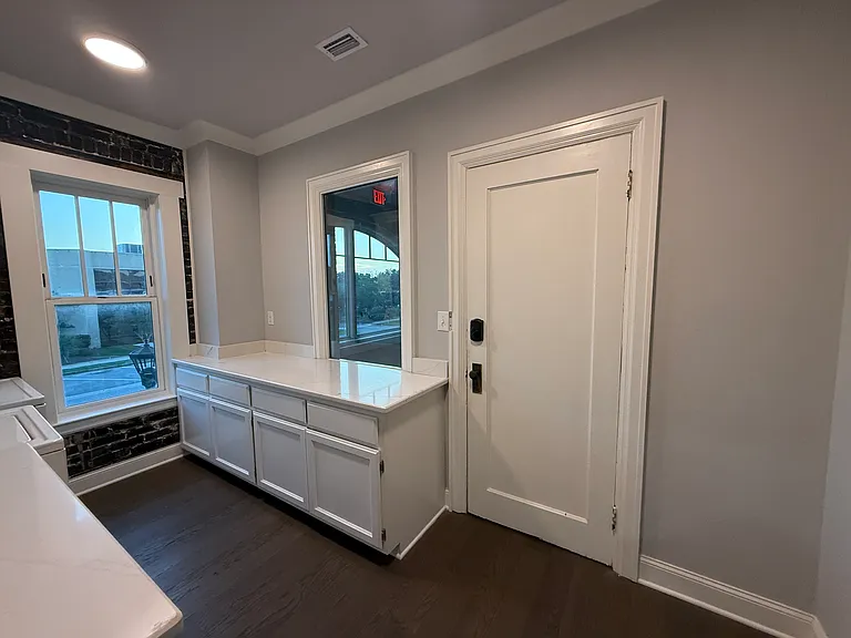 102 N Alston St #202 — Photo 10