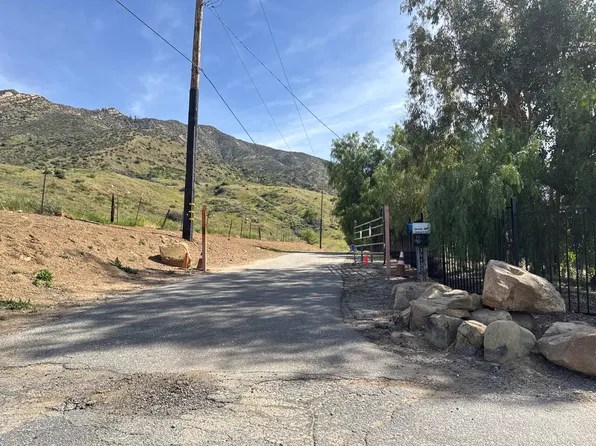 36105 Ivy Ave, Yucaipa, CA 92399