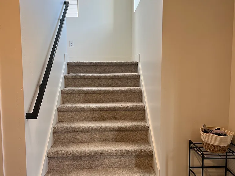 153 W Autumn Ln — Photo 23
