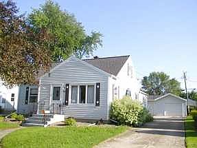 2nd image of 536 E 10th St