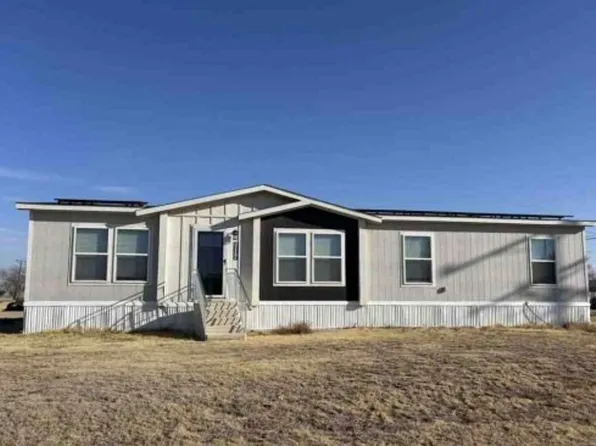 1004 Avenue D, Petersburg, TX 79250