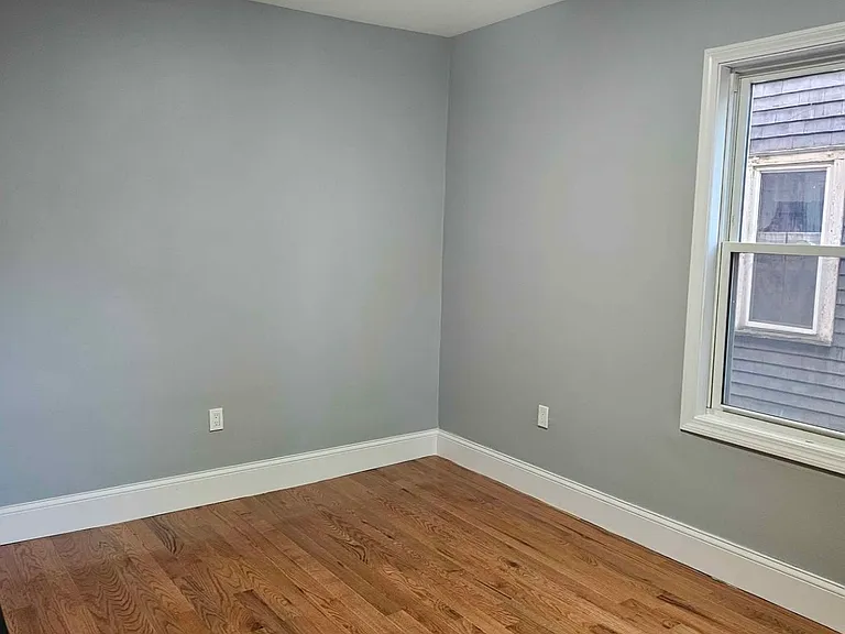 10 Hosmer St #1 — Photo 9