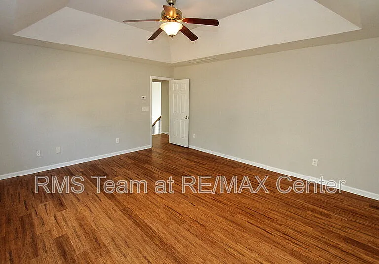 5057 Bethpage Dr — Photo 22