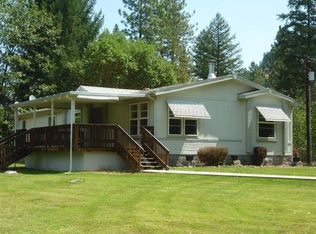 2695 Old Ferry Rd, Shady cove, OR 97539