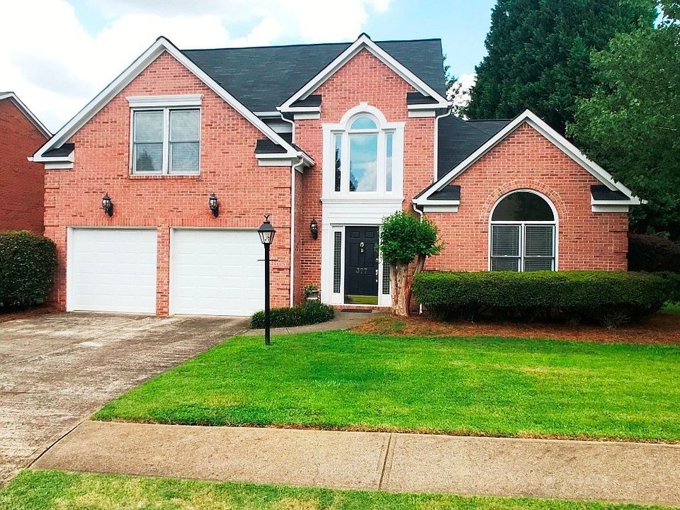 1st image of 377 Fairbrook Cir NE
