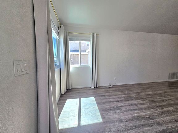 3rd image of 2093 Waterbury Dr