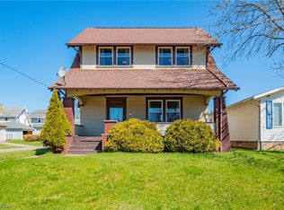 2435 10th St NW, Canton, OH 44708