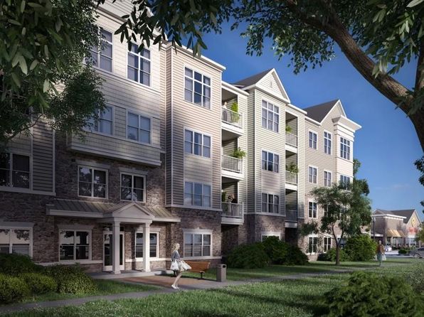 4883 Magnolia Riley