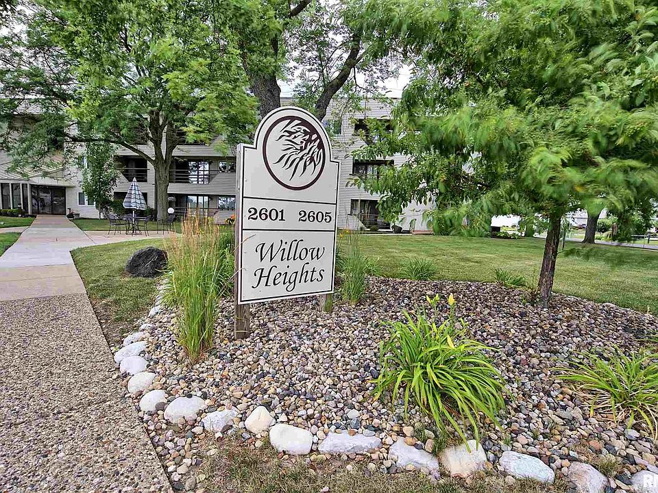 1st image of 2605 W Willowlake Dr APT 45