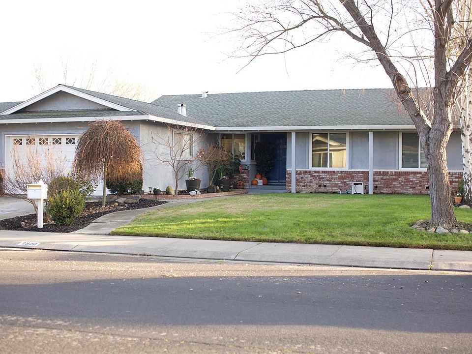 1st image of 2926 W Monticello Dr