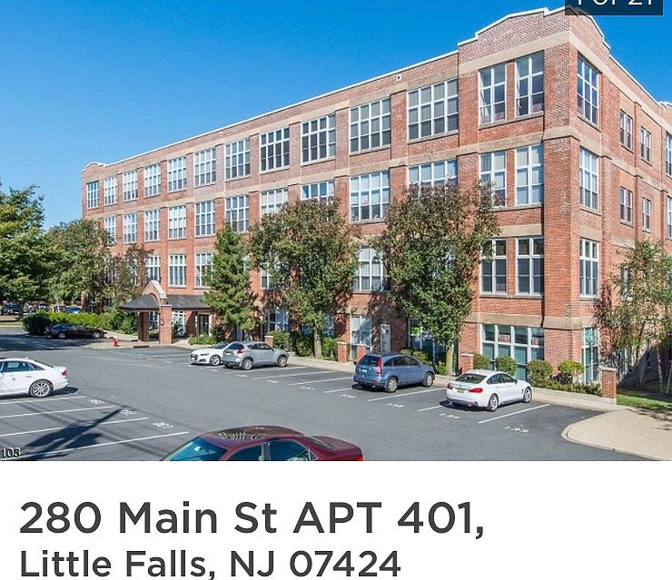 Top floor end unit