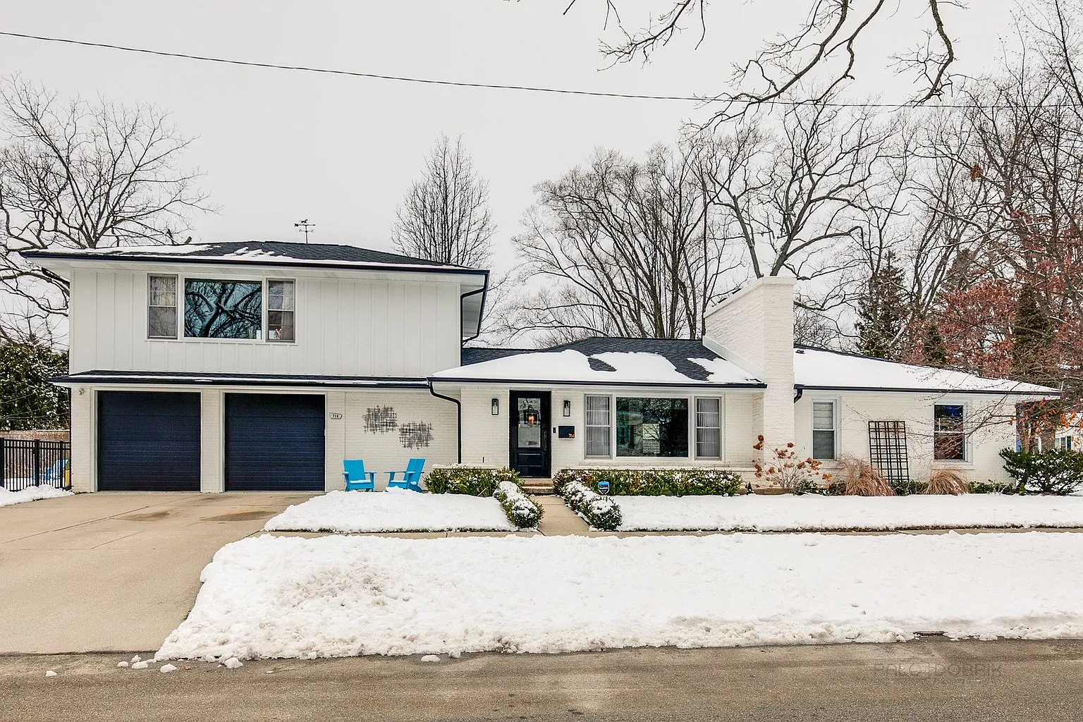 714 Oak Ave photo 1