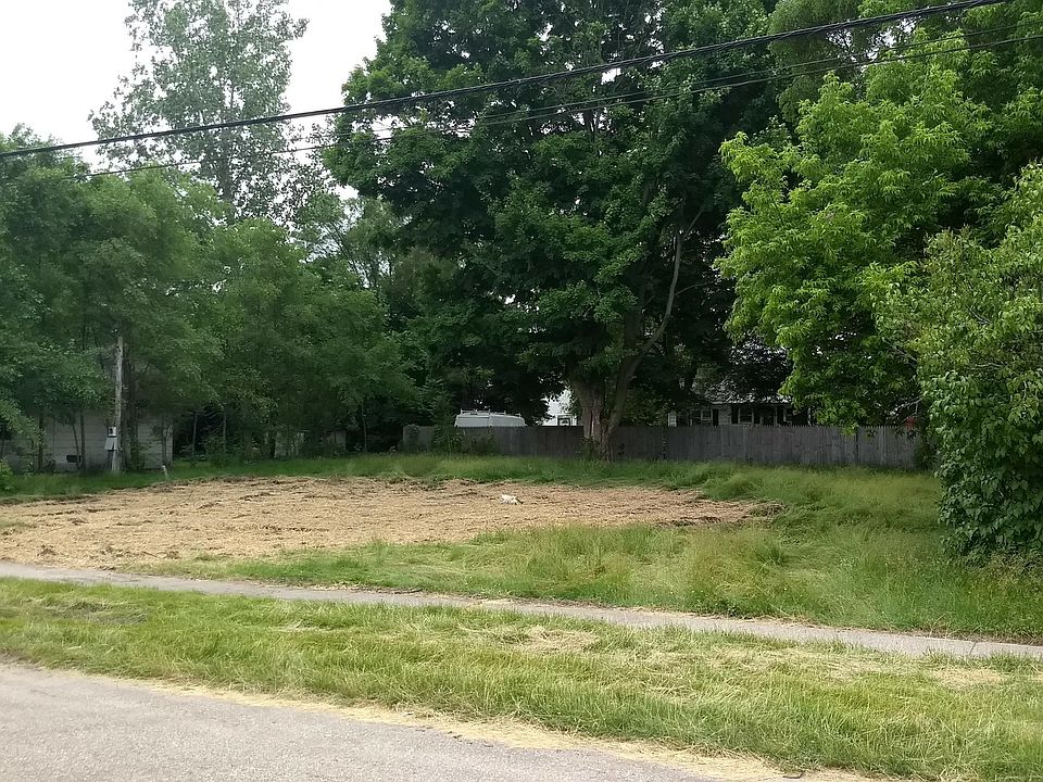 1st image of 204 N Haver St