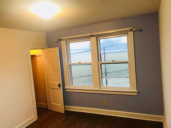 1st floor bedroom #2 (10x12 )