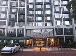 45 River Dr, Jersey City, NJ 07302