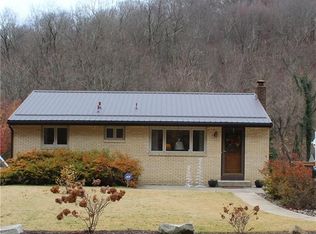 1036 Saxonburg Blvd, Glenshaw, PA 15116