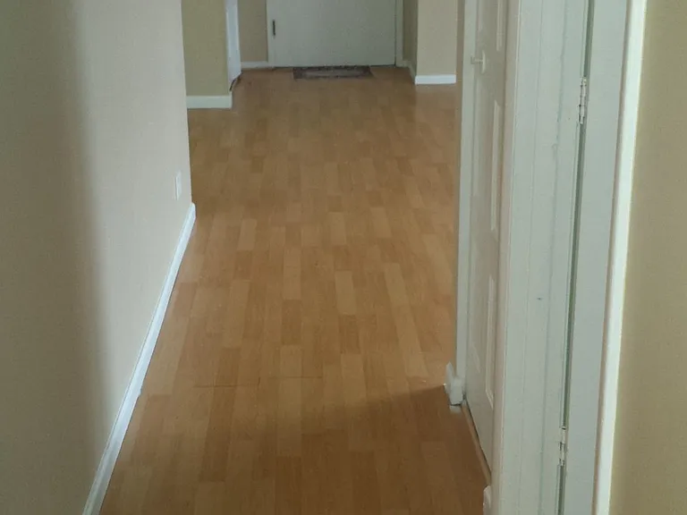 122 Mullingar Ct — Photo 8