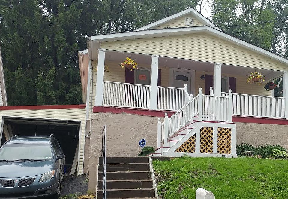 1st image of 726 S Sherman Dr